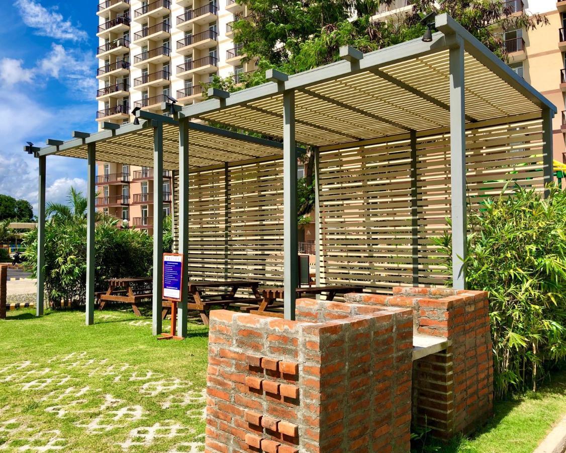 Condo W/ Balcony Near Mactan International Airport マクタン エクステリア 写真